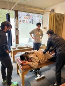 あいの心鍼灸整体院/研修の様子