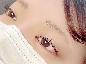 ルアナ(Luana)/【マツパ】束感まつげパーマ