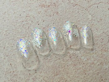 エストリブレ(estLivre)/雪の結晶ネイル