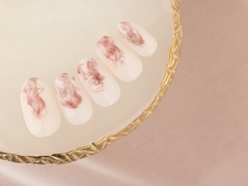 エムスラッシュ センター南(M.SLASH)/マーブルネイル