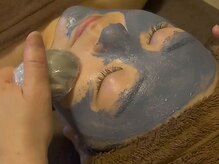 目の美容院 八尾サロンの雰囲気（磁気クリームパックでお顔の血色アップ！クマくすみに◎）