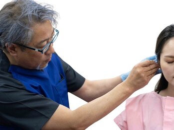 かなざわ鍼灸院の写真/急性も慢性もツラい痛みがビタッと変わる！まだ日本に数人しかいない話題の耳ツボ施術が受けられる♪