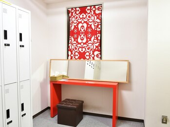 ホグレルスペース 本町店/ドレッサーご用意あります◎