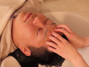 頭スパ屋の写真/その目のお疲れ、頭からほぐしませんか？眼精疲労には頭皮からのアプローチがおすすめです♪