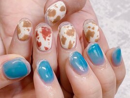 アニマル柄ニュアンスネイル