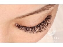 トリニティ アイラッシュ クラブ(TRINITY Eyelash Club)/ボリュームラッシュ