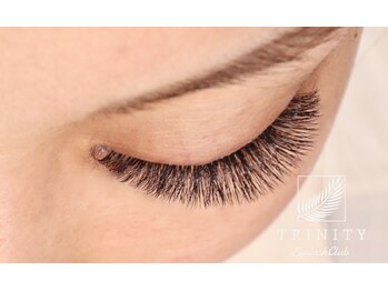 トリニティ アイラッシュ クラブ(TRINITY Eyelash Club)/ボリュームラッシュ