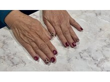 リンダ(Linda)/ボルドーとアニマル