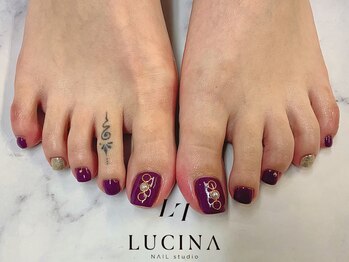 ネイルスタジオ ルキナ(LUCINA)/T-181 秋色フットネイル