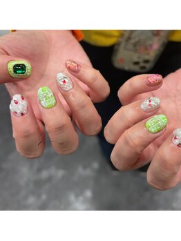 シー(SHE)/定額デザイン