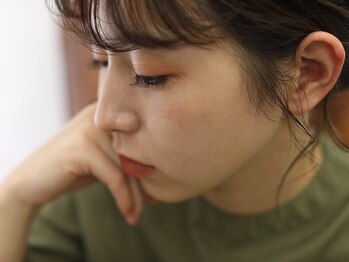 エイミー(amy)の写真/ナチュラルなぱっちり目元で可愛さキープ☆丁寧なカウンセリングと持ちの良さで満足度◎眉メニューも豊富♪