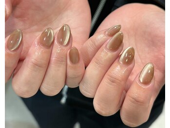 アインネイル(Aing nail)/AOI施術　マグネットネイル