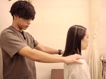 ワン整骨院 池袋院(ONE整骨院)の写真/【池袋/肩こり特化整体¥3,300】頑固な肩こりにもう悩まない!!国家資格保有者による本格施術で根本改善♪