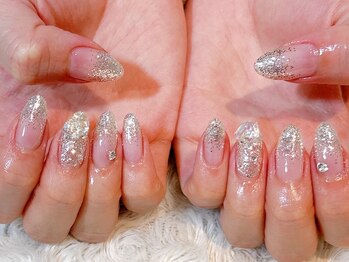 ムーピーネイル(moopy nail)の写真/経験、知識豊富なスタッフがデザインのご提案☆もちろん持ち込みもOK◎自分を楽しむネイルライフを♪