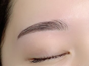 ジャスミン(Jasmine)/ハリウッドブロウリフト