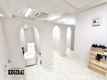 ケギライ アイブロウ 横浜店(kegirai)の雰囲気（完全個室でプライベート空間◎ボサボサ眉毛を眉毛WAX♪）