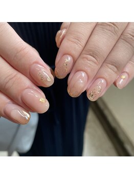 リリ ネイルアンドアイラッシュ(LiRi nail&eyelash)/上品ネイル