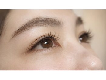 ベリスラッシュ(Bellis Lash)の写真/【次世代まつ毛パーマ・ラッシュリフト】で、なりたい目元を叶える◎落ち着いた空間での施術♪
