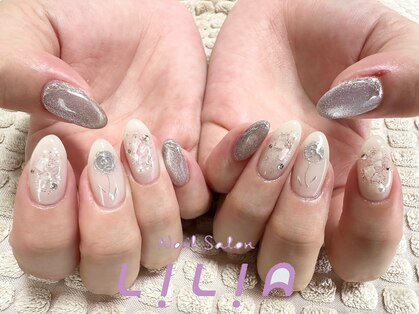 リリア(Lilia)の写真