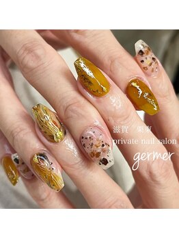 ジェルメ(germer)/マイカのニュアンスネイル！