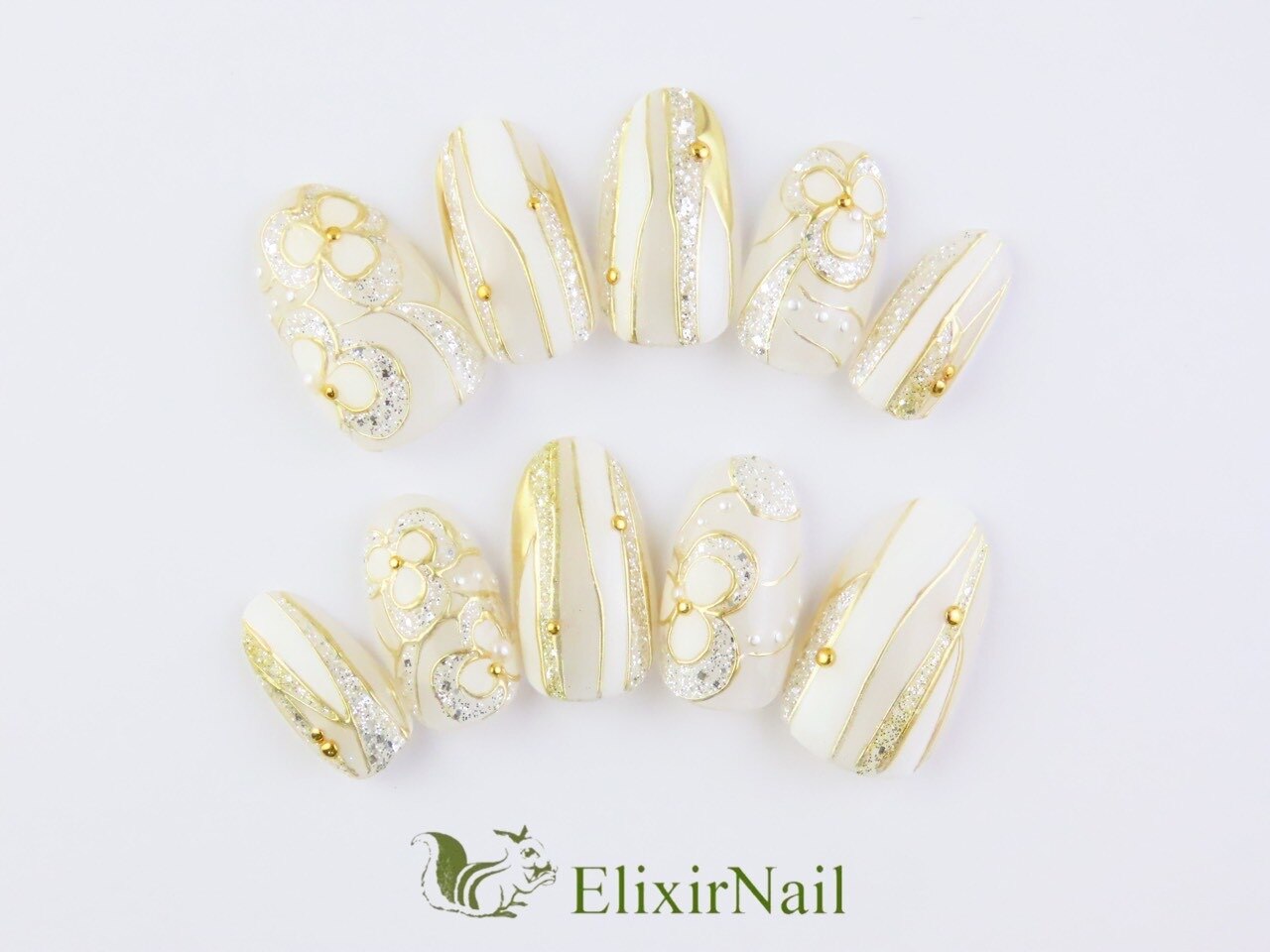 2025年-2026年冬トレンド】ホワイト ワンカラーのネイルデザイン集