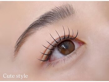 ノイン バイ ラベスト(noin by lovest)の写真/LEDやアンドヘルシーで理想の瞳へ!一緒にマツエクの相談可能で付け放題メニューも充実☆