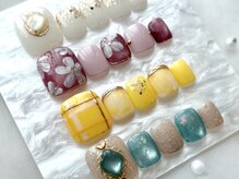 ティ-エヌ 元町店の雰囲気（フットネイルもデザイン豊富☆）