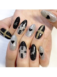 ラメ尽くしネイル