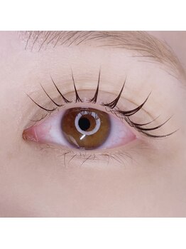 エミイ(eMii.)/《ロングまつ毛》まつ毛パーマ◆