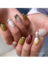 ルート12/個性派ネイル♪