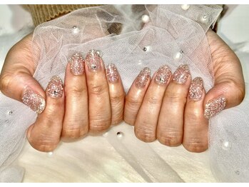 リマ(Lima)/キラキラフラッシュネイル