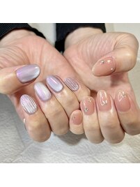 ちぐはぐキラキラネイル