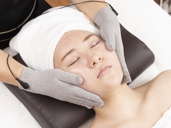 エイナミビューティサロン/小顔/フェイスラインをすっきり