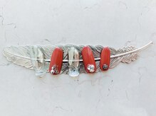 ラウレアルア(Laure’a lua)/秋ネイル・ミラー