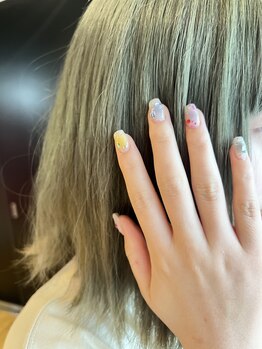 オマモリ ネイル 心斎橋店(omamori nail)/カラフルチークネイル