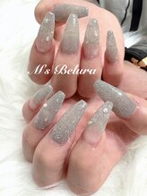 エムズベルラ(M's Belura)/長さ出しワンカラー＆ラメグラ