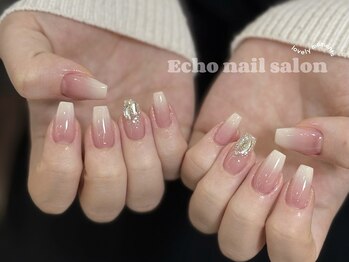 ふんわりガーリーネイル