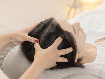 チーク 川崎店(teak)の写真/【癒されたい方大歓迎】他にはないその感覚をぜひ体験してください。まつ毛パーマ×ヘッドスパの同時施術◎