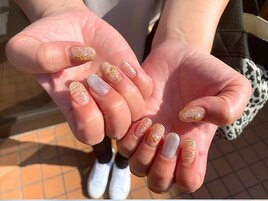 Hand.. &nbsp;glamorous