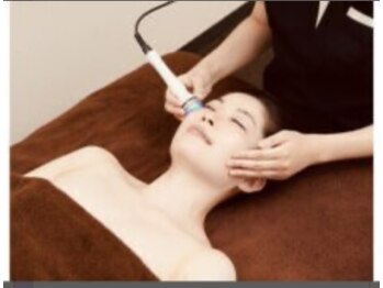 縁/ハイパーナイフ小顔フェイシャル