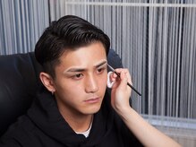 プラスエイト 横浜西口店/横浜/メンズ眉毛専門サロン