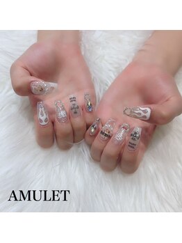アミュレット(AMULET)/ハート切り抜きネイル