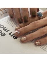 ニューミー(new me)/モードなガールクラッシュdesign