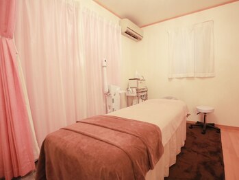 サロン ド フルール(Salon de Fleur)の写真/【完全個室×オールハンド専門店】名古屋市東区のエステサロンといえばココ！隠れ家プライベートサロン☆