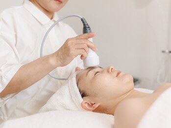 エイトオブワンズ/美容機器で潤いチャージ