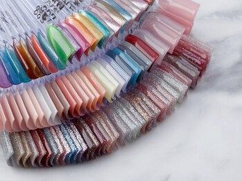 アムール(Amour)/豊富なマグマネット