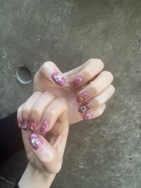 ビジューネイル