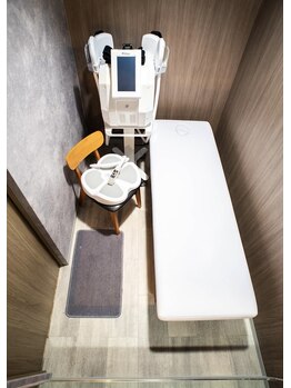 ディースズ(D.suzu)/電磁パルスブース