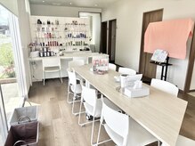 ヤクルトビューティエンス 岩国サロンの雰囲気（落ち着いた雰囲気のサロン）