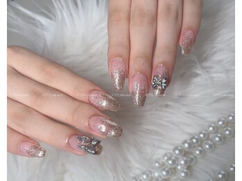 マグロ ネイルサロン/